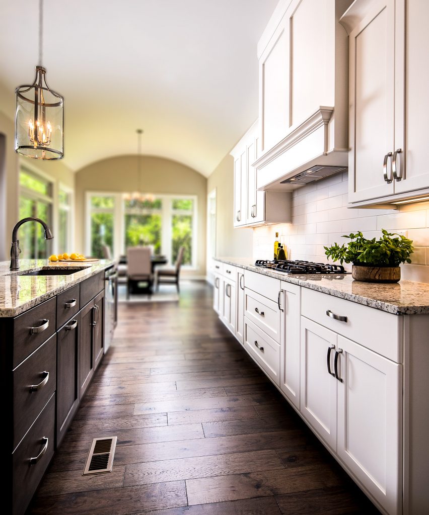 Two tone colonial kitchen